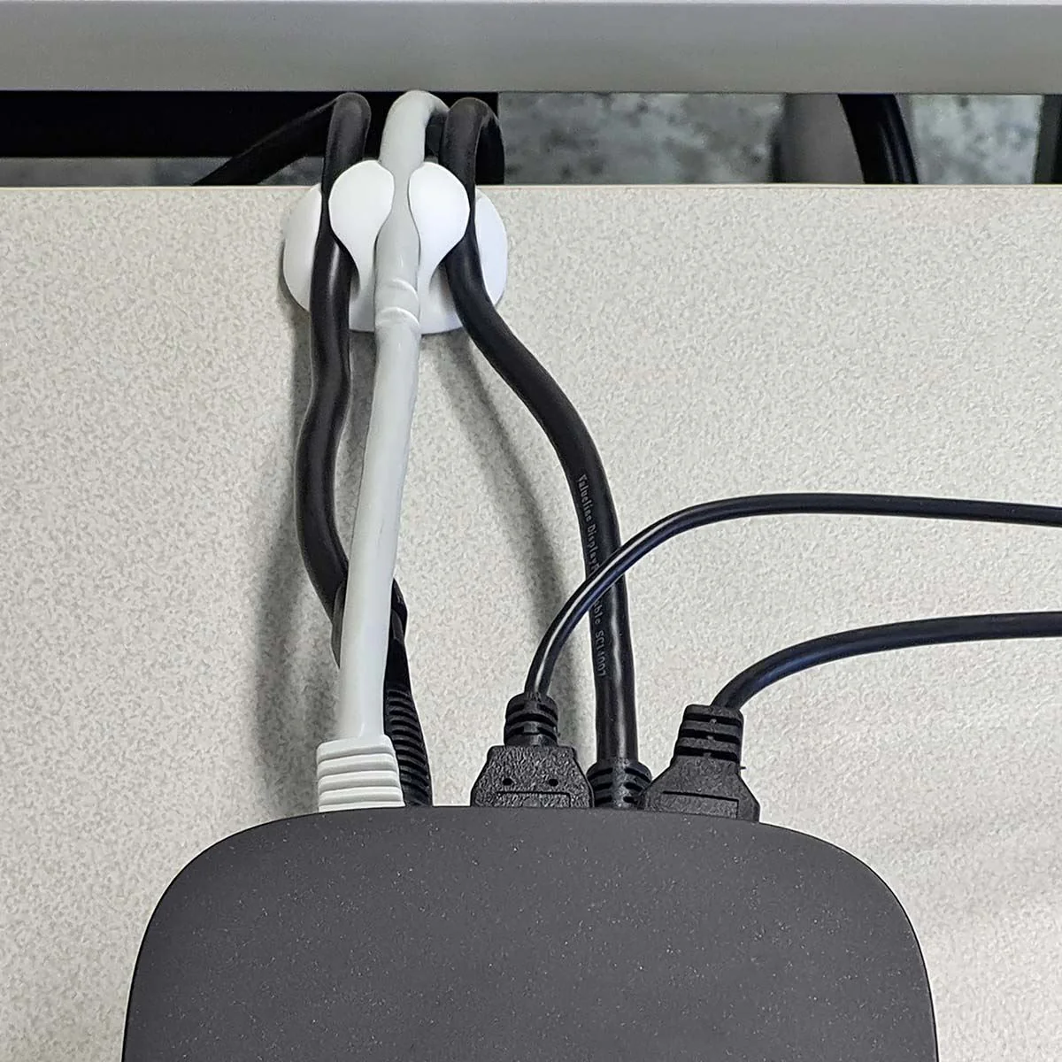 Nedis Cable Management | Cable Clip | Click and Go | 4 pcs | Number of slots: 3 Slots | Maximum cable thickness: 5.3 mm | TPE | White - Image 10