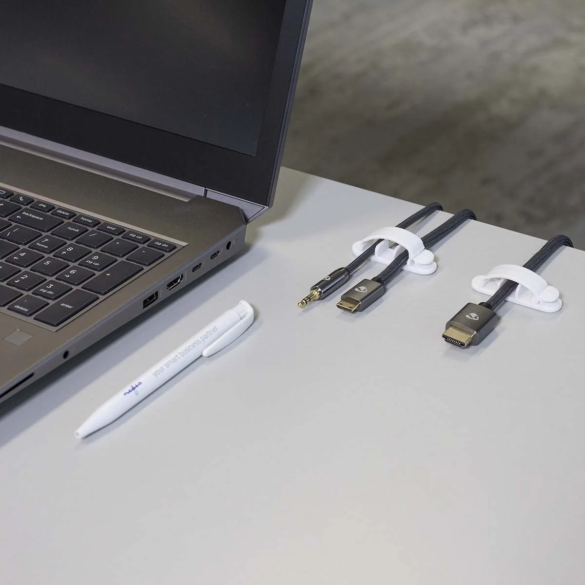 Nedis Cable Management | Cable Clip | Locked | 3 pcs | Number of slots: 3 Slots | Maximum cable thickness: 7.5 mm | Polypropylene | White - Image 10